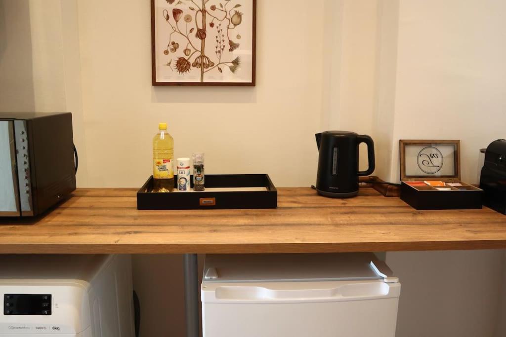 Bloom - Cozy Apartment, 5 Stops To City Center Виена Екстериор снимка